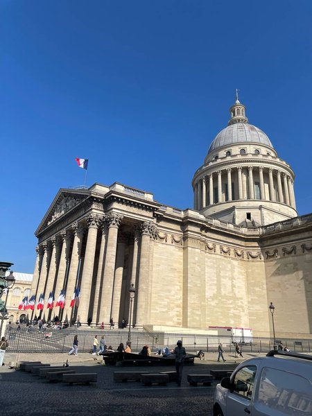 париж 9 Пантеон у Парижі